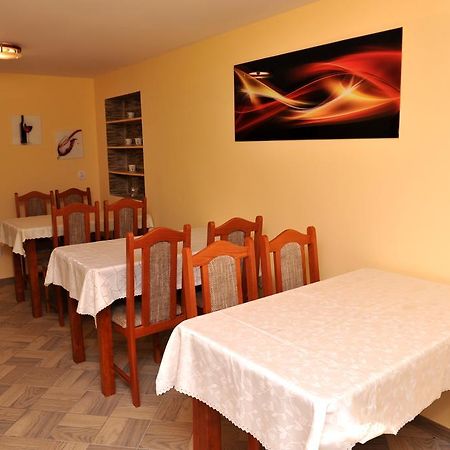 Pokoje I Apartamenty Iwona Ciechocinek Buitenkant foto